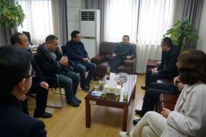 新春慰問(wèn)鼓干勁！集團領(lǐng)導走訪(fǎng)慰問(wèn)公司干部職工