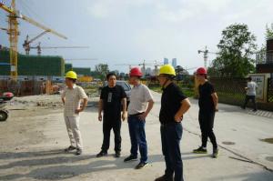 高溫慰問(wèn)|公司領(lǐng)導為一線(xiàn)建設工人“送清涼”！