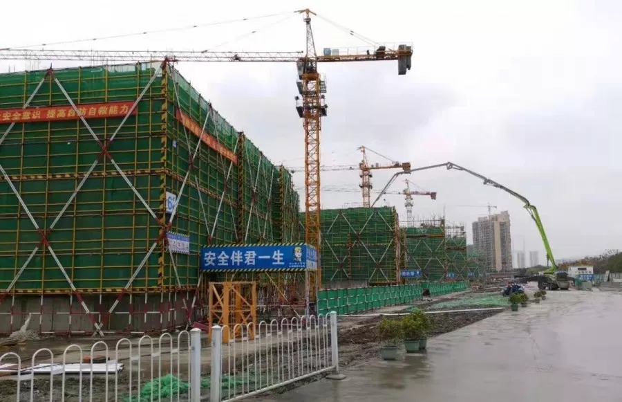 市北32號地塊提前完成地下室結頂！